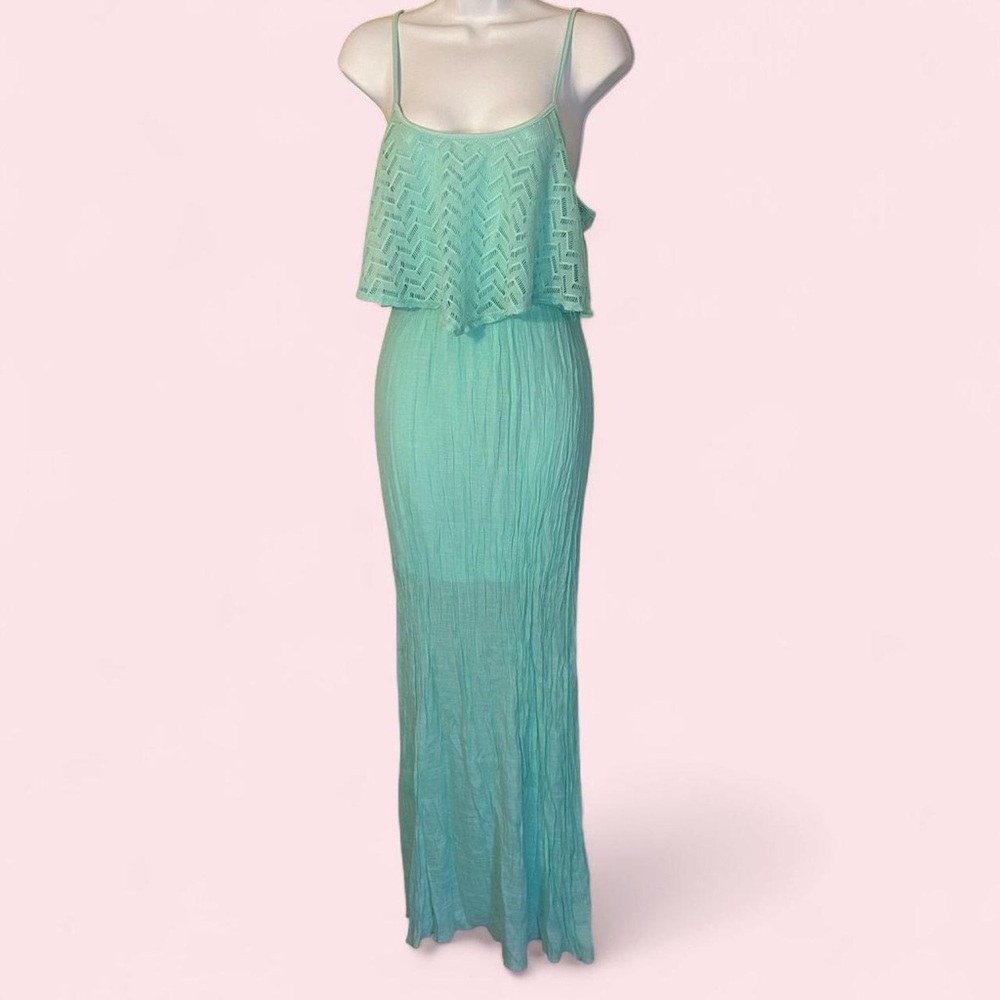 Trixxi Medium Maxi Dress With Lace Detailing